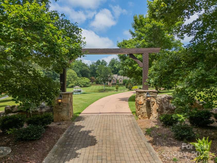 140 Huncoat Hollow Lane, Iron Station, NC 28080.  MLS# CAR4285209, YatesRealty ID 28401. 