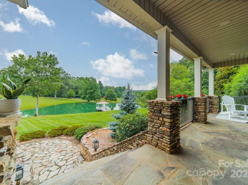 140 Huncoat Hollow Lane, Iron Station, NC 28080.  MLS# CAR4285209, YatesRealty ID 28401. 