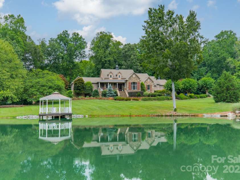 140 Huncoat Hollow Lane, Iron Station, NC 28080.  MLS# CAR4285209, YatesRealty ID 28401. 