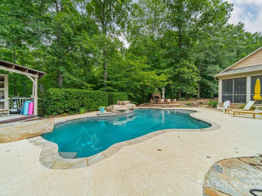 140 Huncoat Hollow Lane, Iron Station, NC 28080.  MLS# CAR4285209, YatesRealty ID 28401. 