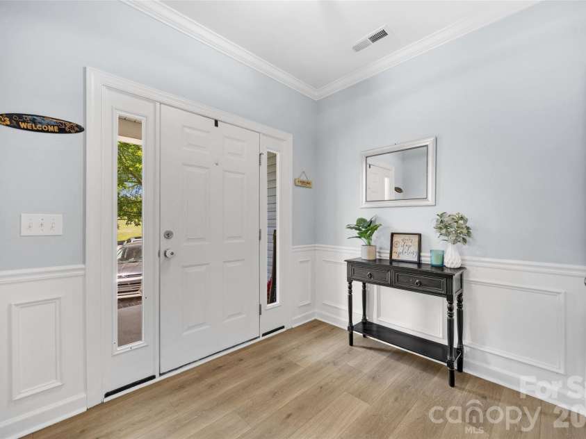 3430 Caroland Drive, Fort Mill, SC 29708.  MLS# CAR4383358, YatesRealty ID 28401. 