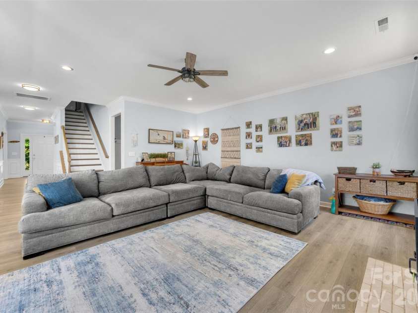 3430 Caroland Drive, Fort Mill, SC 29708.  MLS# CAR4383358, YatesRealty ID 28401. 
