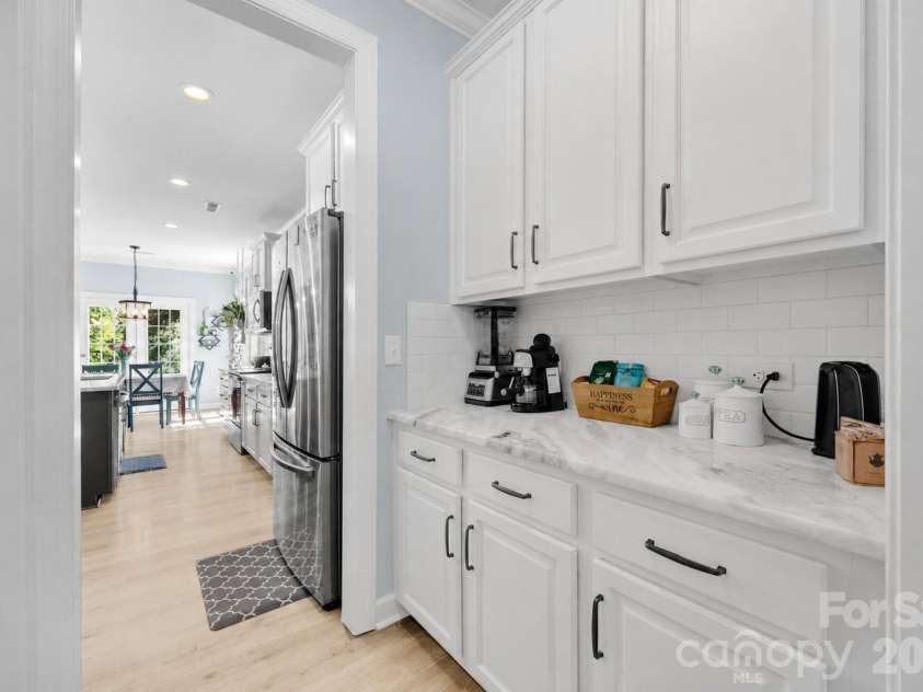 3430 Caroland Drive, Fort Mill, SC 29708.  MLS# CAR4383358, YatesRealty ID 28401. 
