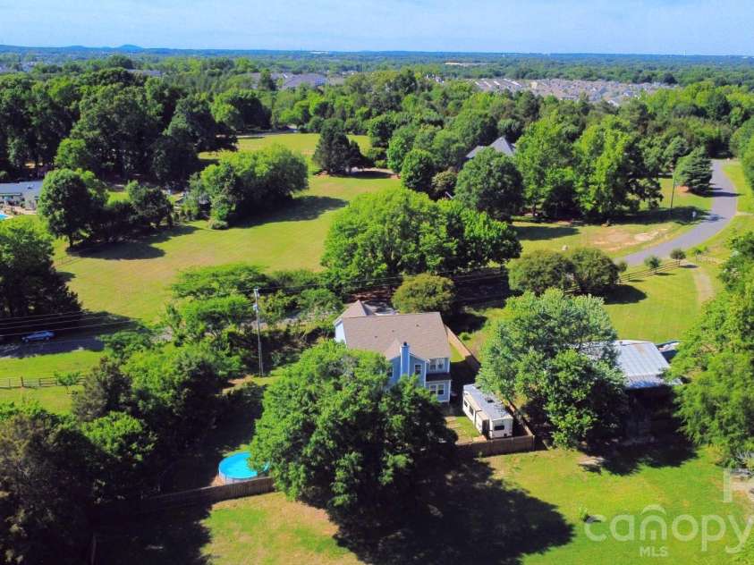 3430 Caroland Drive, Fort Mill, SC 29708.  MLS# CAR4383358, YatesRealty ID 28401. 