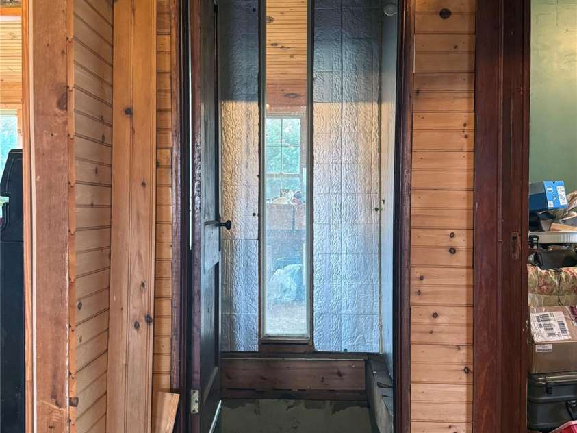 529 Old Newfound Road, Leicester, NC 28748.  MLS# CAR4279296, YatesRealty ID 28402. 