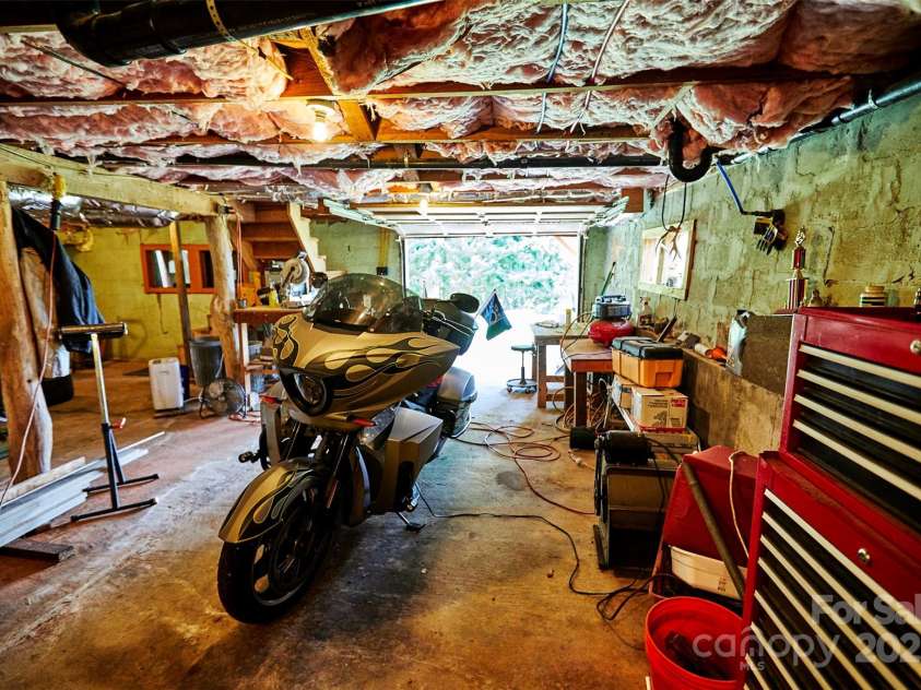 529 Old Newfound Road, Leicester, NC 28748.  MLS# CAR4279296, YatesRealty ID 28402. 