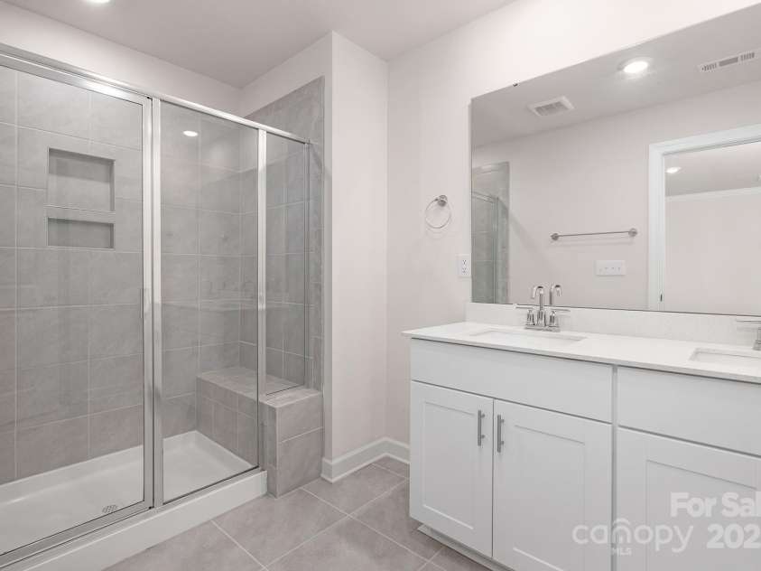 3506 Auburn Curb Road, Charlotte, NC 28217.  MLS# CAR4276113, YatesRealty ID 28403. 