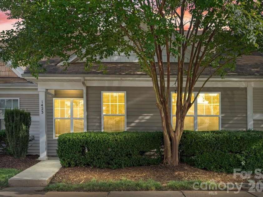 1423 Jasper Ridge Drive, Indian Land, SC 29707.  MLS# CAR4384124, YatesRealty ID 28404. 