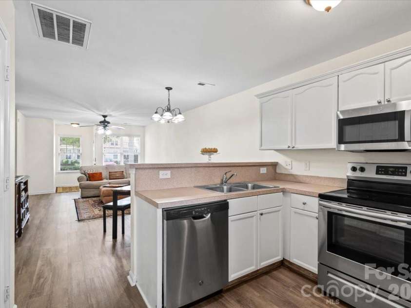 1423 Jasper Ridge Drive, Indian Land, SC 29707.  MLS# CAR4384124, YatesRealty ID 28404. 