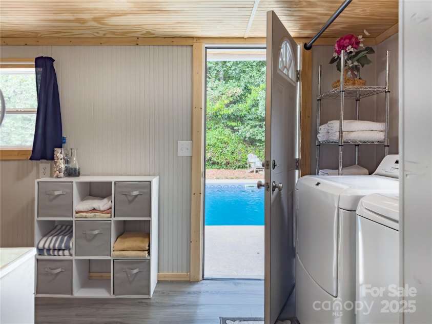 2474 Greenway Street, Lenoir, NC 28645.  MLS# CAR4284260, YatesRealty ID 28404. 