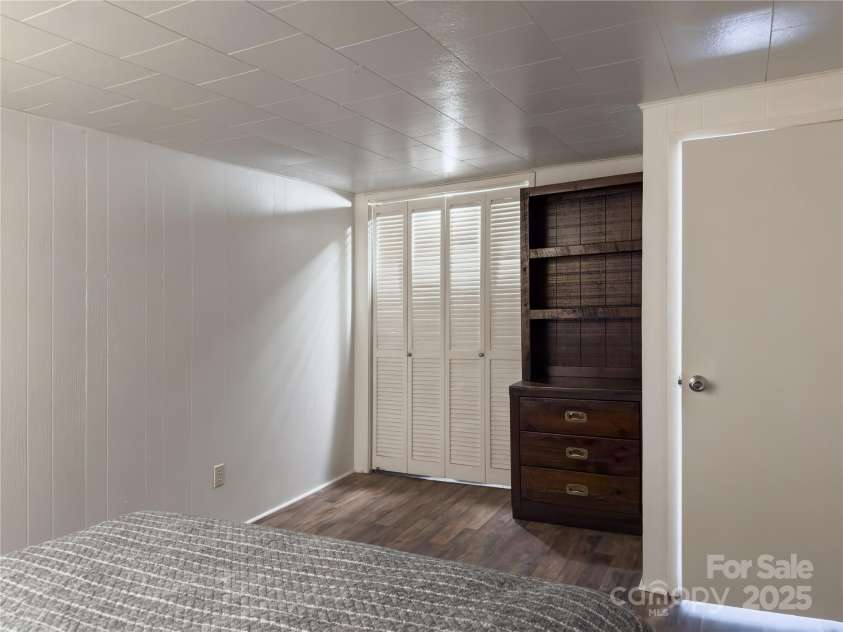 2474 Greenway Street, Lenoir, NC 28645.  MLS# CAR4284260, YatesRealty ID 28404. 