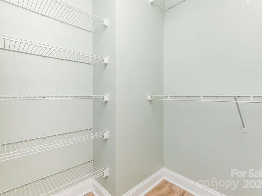 43 Paddington Drive, Concord, NC 28025.  MLS# CAR4270553, YatesRealty ID 28409. Primary walk in closet