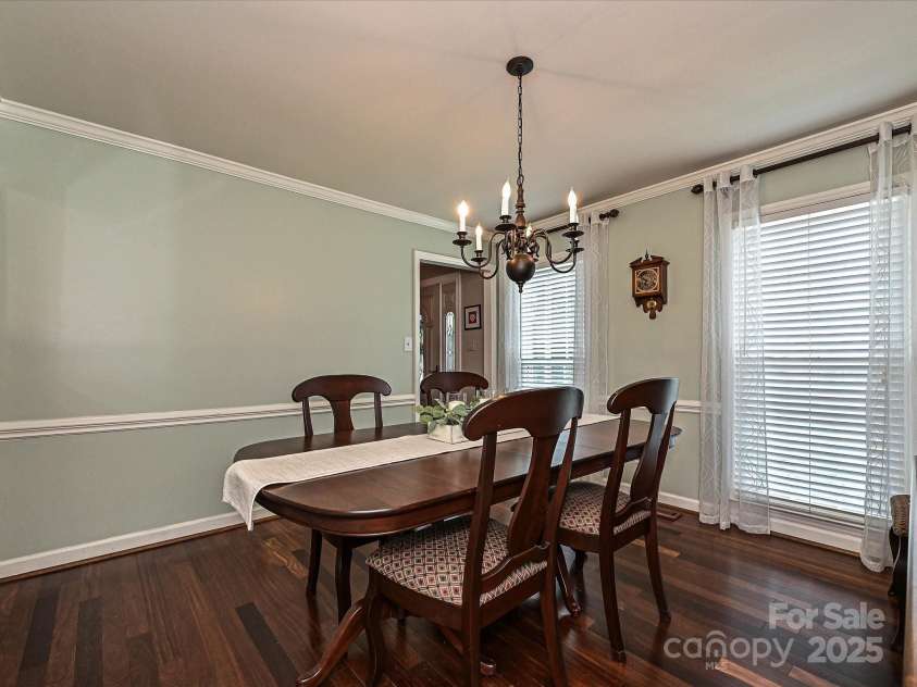 2621 Brightmoor Ridge Drive, Matthews, NC 28105.  MLS# CAR4275858, YatesRealty ID 28410. Dining Room