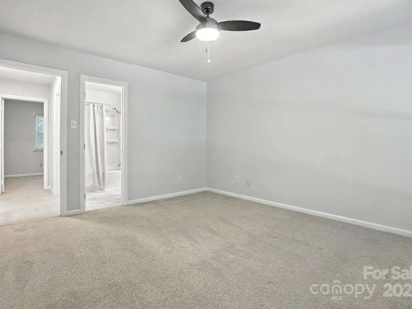 2509 Kilborne Drive, Charlotte, NC 28205.  MLS# CAR4279222, YatesRealty ID 28411. 