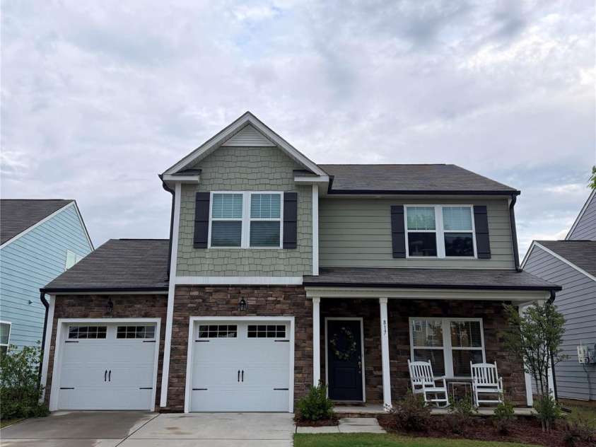 817 Alexander Commons Drive, Monroe, NC 28112.  MLS# CAR4386450, YatesRealty ID 28411. 