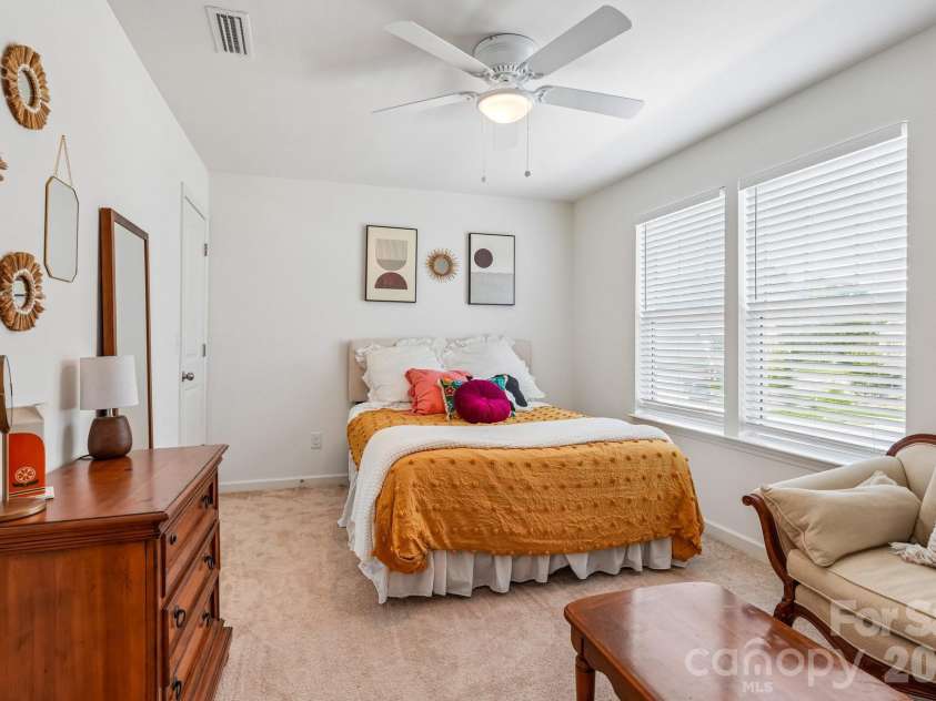 817 Alexander Commons Drive, Monroe, NC 28112.  MLS# CAR4386450, YatesRealty ID 28411. 