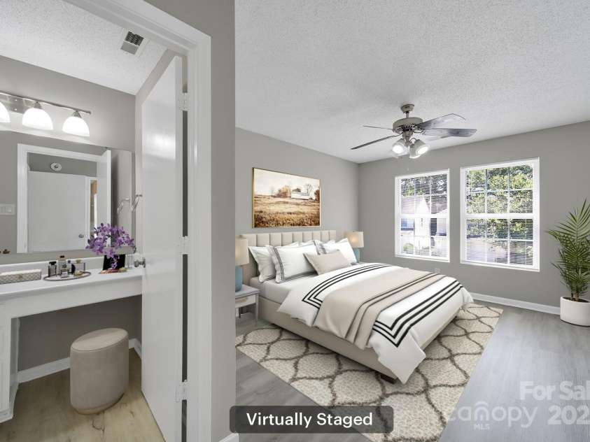 2707 Cochrane Drive, Charlotte, NC 28269.  MLS# CAR4283122, YatesRealty ID 28412. Primary Bedroom