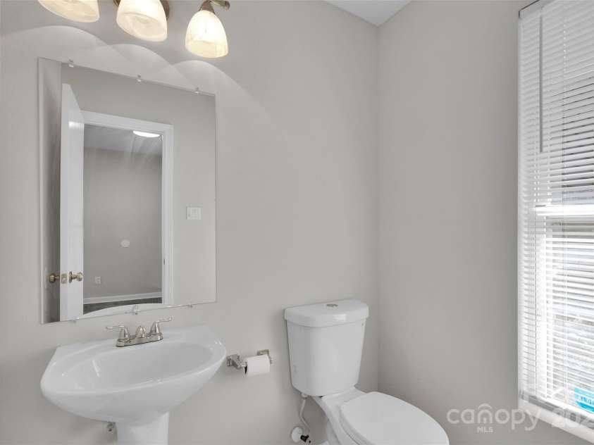 2707 Cochrane Drive, Charlotte, NC 28269.  MLS# CAR4326012, YatesRealty ID 28412. 