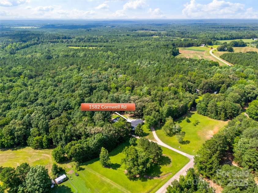 1582 Cornwell Road, Blackstock, SC 29014.  MLS# CAR4276467, YatesRealty ID 28414. 