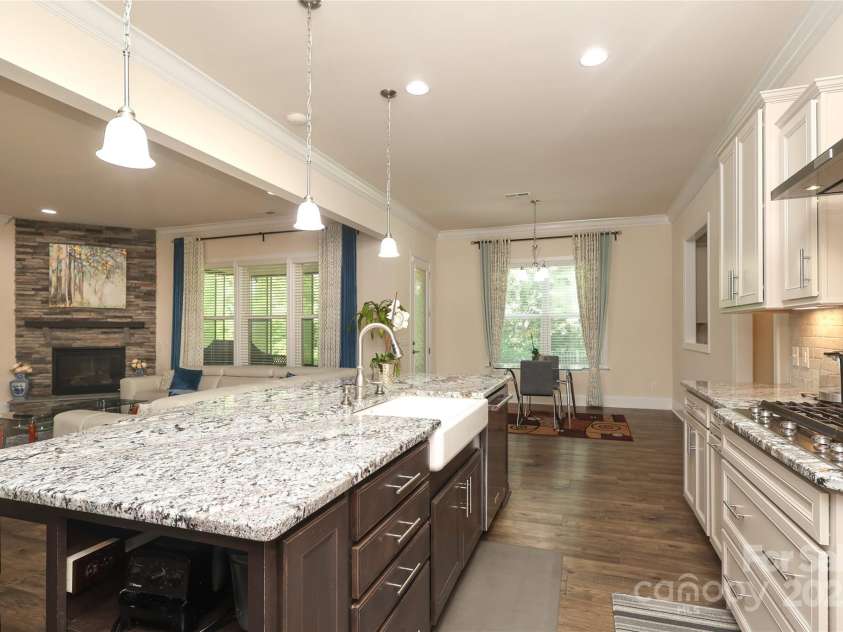398 Hampton Trail Drive, Fort Mill, SC 29708.  MLS# CAR4271025, YatesRealty ID 28415. Open Floor Plan