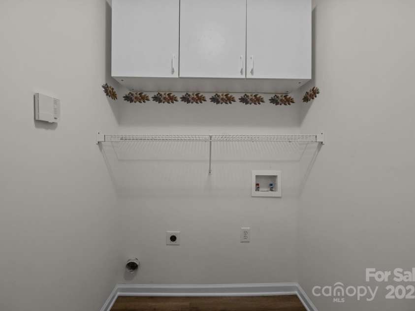 1614 Eagle Lake Drive, Fort Mill, SC 29707.  MLS# CAR4252916, YatesRealty ID 28416. Laundry Room with exit to Garage