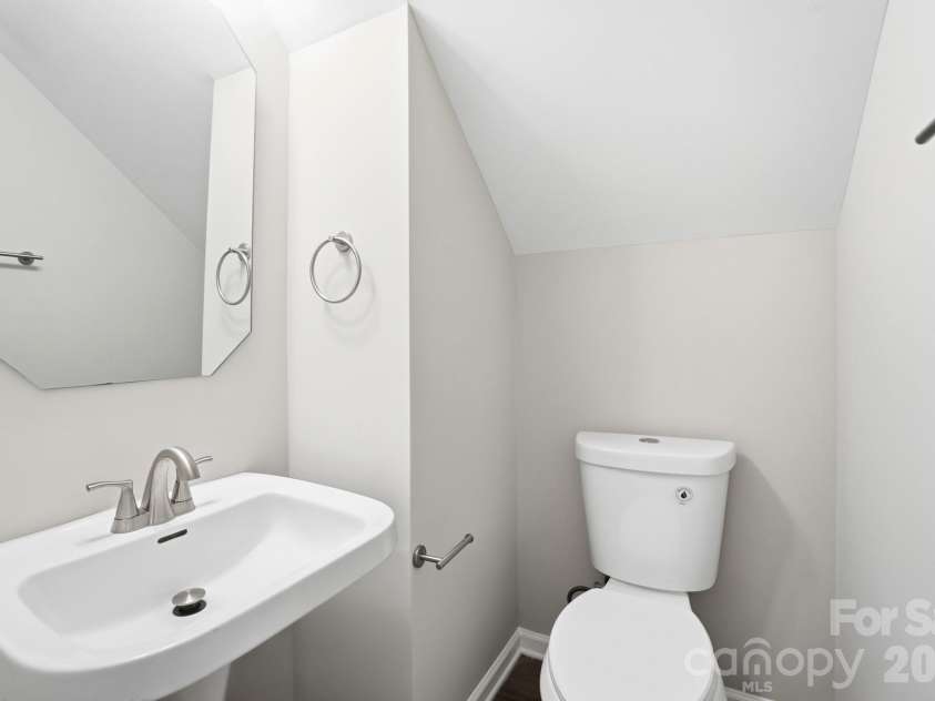 16844 Kettlewell Lane, Charlotte, NC 28277.  MLS# CAR4386413, YatesRealty ID 28417. 