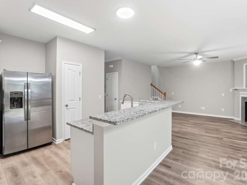 16844 Kettlewell Lane, Charlotte, NC 28277.  MLS# CAR4386413, YatesRealty ID 28417. 