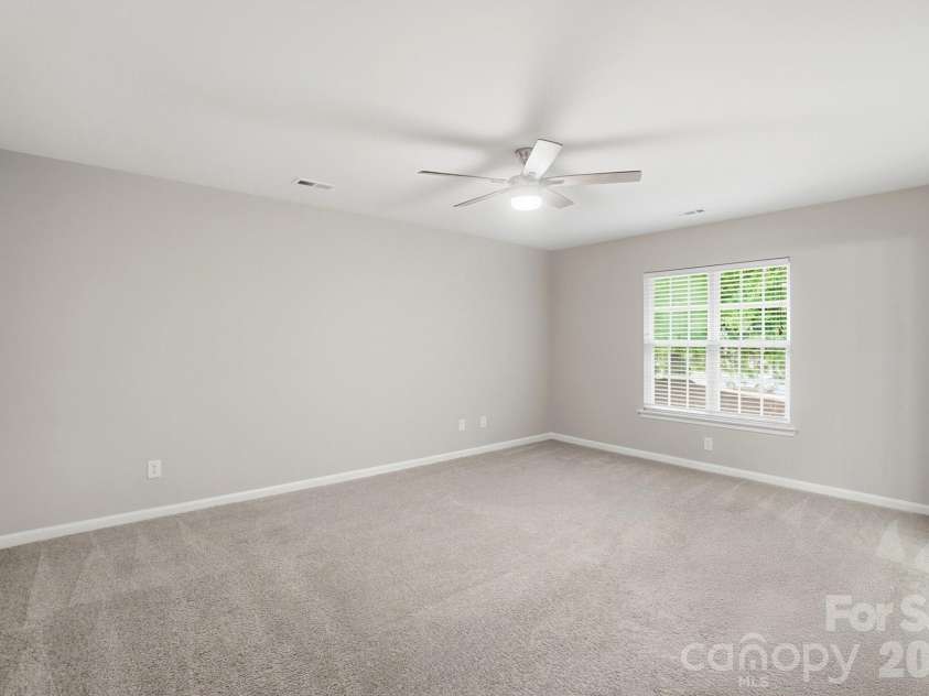 16844 Kettlewell Lane, Charlotte, NC 28277.  MLS# CAR4386413, YatesRealty ID 28417. 