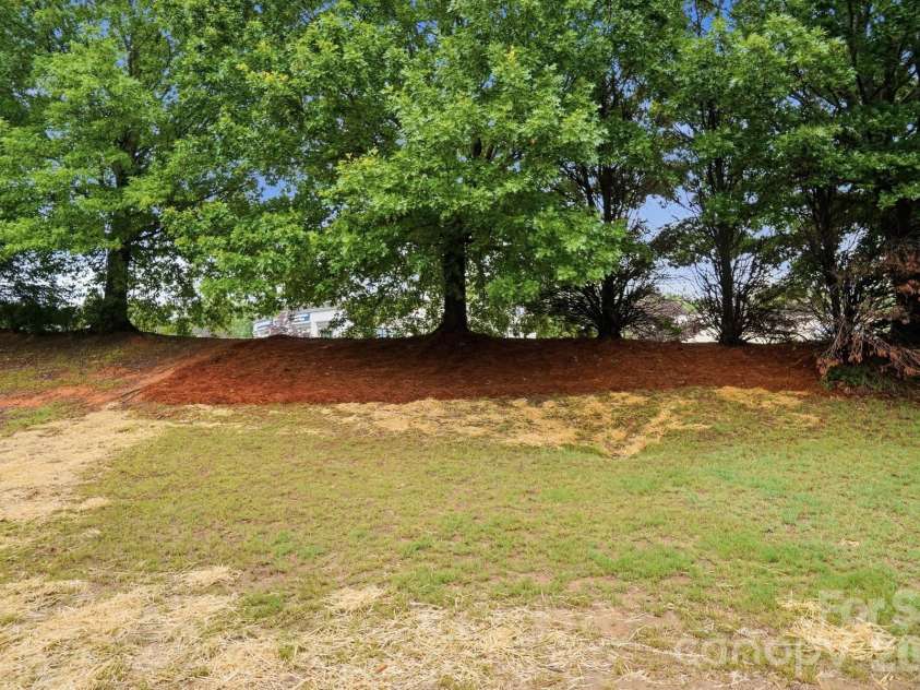 16844 Kettlewell Lane, Charlotte, NC 28277.  MLS# CAR4386413, YatesRealty ID 28417. 