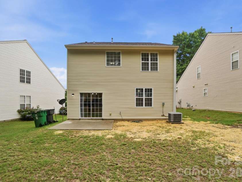 16844 Kettlewell Lane, Charlotte, NC 28277.  MLS# CAR4386413, YatesRealty ID 28417. 