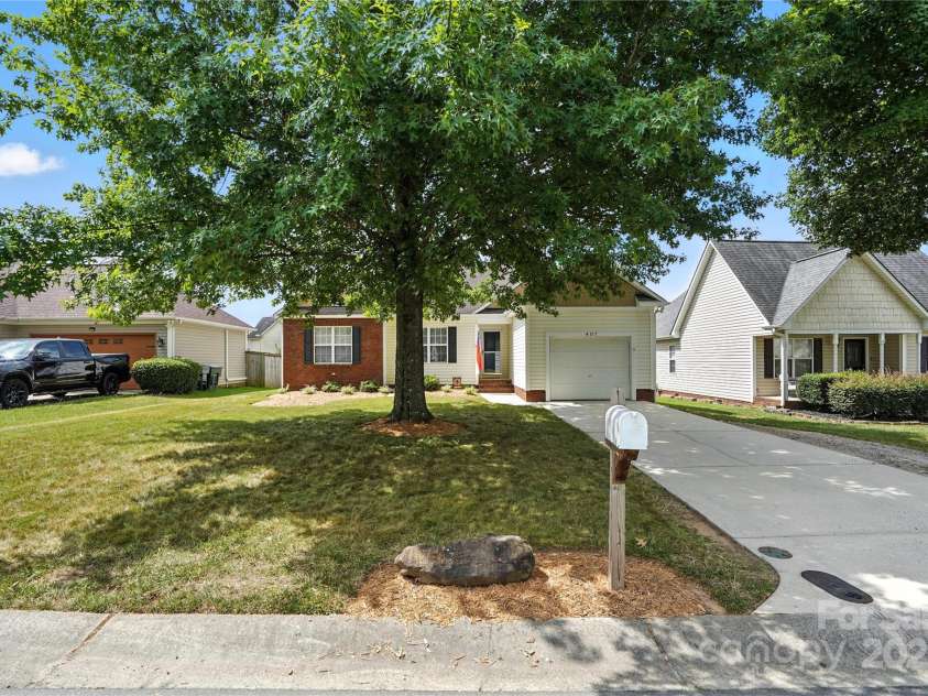 407 Riverwalk Drive, Concord, NC 28027.  MLS# CAR4284320, YatesRealty ID 28417. 