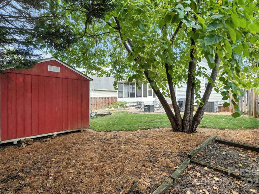 407 Riverwalk Drive, Concord, NC 28027.  MLS# CAR4284320, YatesRealty ID 28417. 