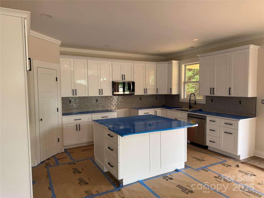 2589 Polo Lane, Maiden, NC 28650.  MLS# CAR4264750, YatesRealty ID 28419. Kitchen with great cabinet selection. Soft close drawers and cabinets