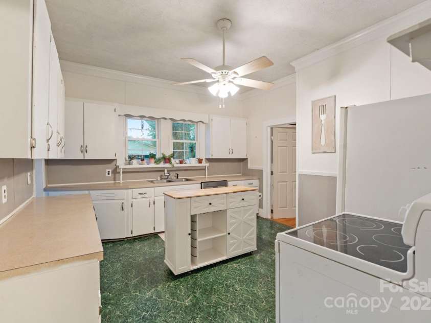 6921 Harmony Grove Road, Nebo, NC 28761.  MLS# CAR4311048, YatesRealty ID 2842. 