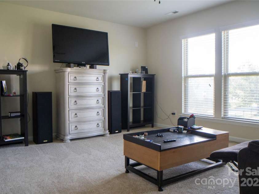 3942 Kestrel Lane, Fort Mill, SC 29707.  MLS# CAR4280875, YatesRealty ID 28421. 