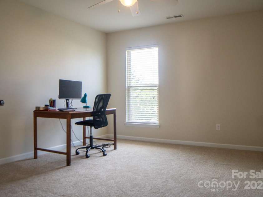 3942 Kestrel Lane, Fort Mill, SC 29707.  MLS# CAR4280875, YatesRealty ID 28421. 