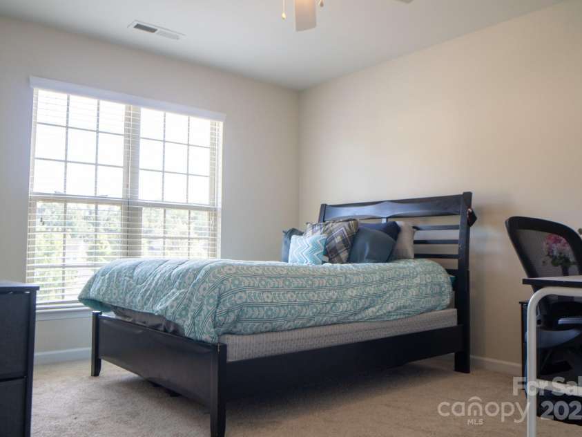 3942 Kestrel Lane, Fort Mill, SC 29707.  MLS# CAR4280875, YatesRealty ID 28421. 