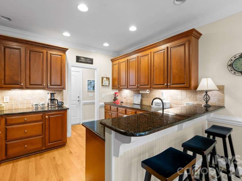 3146 Beaver Dam Drive, Monroe, NC 28110.  MLS# CAR4388037, YatesRealty ID 28423. 