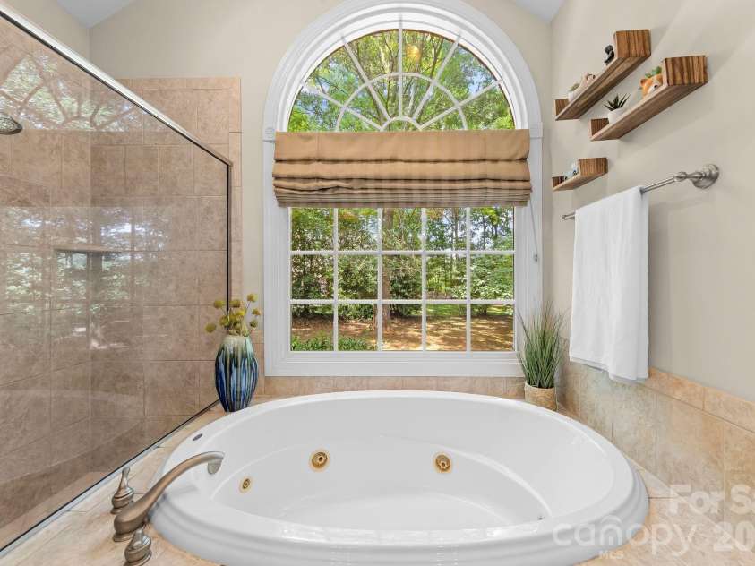 3146 Beaver Dam Drive, Monroe, NC 28110.  MLS# CAR4388037, YatesRealty ID 28423. 
