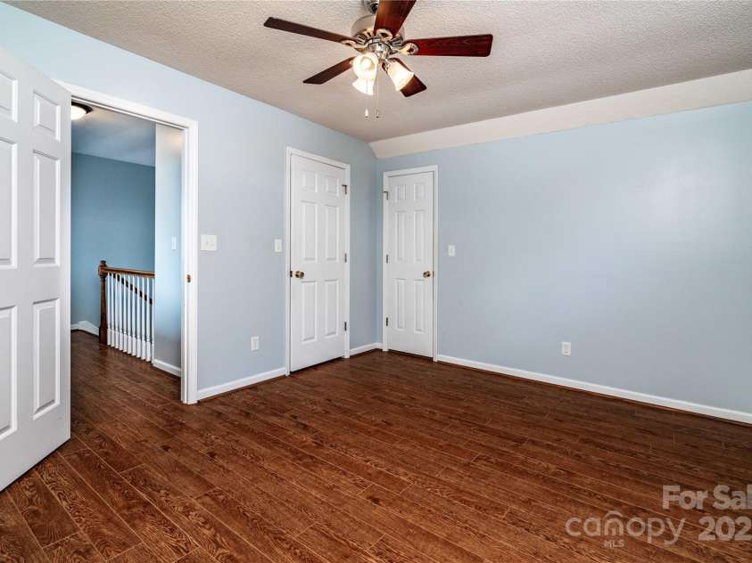 732 Deerfield Drive, Mount Holly, NC 28021.  MLS# CAR4285514, YatesRealty ID 28423. 