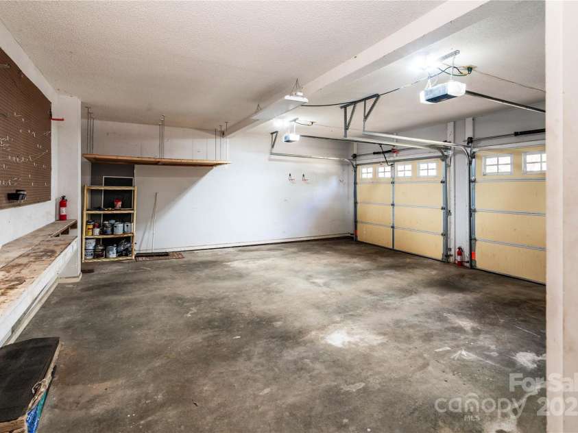 732 Deerfield Drive, Mount Holly, NC 28021.  MLS# CAR4285514, YatesRealty ID 28423. 