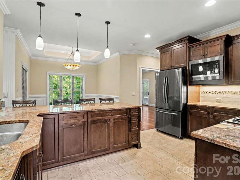 198 Windemere Isle Road, Statesville, NC 28677.  MLS# CAR4390033, YatesRealty ID 28425. 