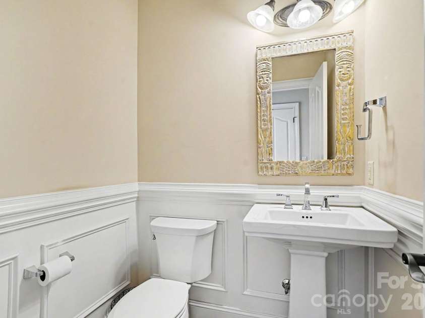 198 Windemere Isle Road, Statesville, NC 28677.  MLS# CAR4390033, YatesRealty ID 28425. 