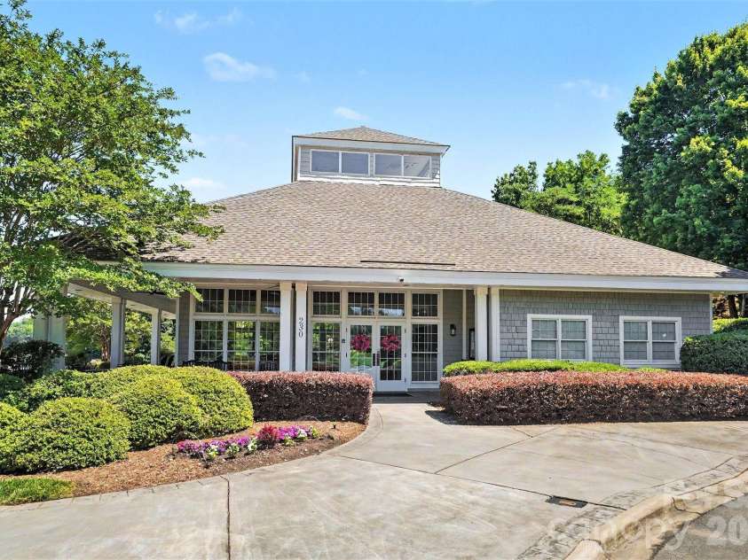 198 Windemere Isle Road, Statesville, NC 28677.  MLS# CAR4390033, YatesRealty ID 28425. 