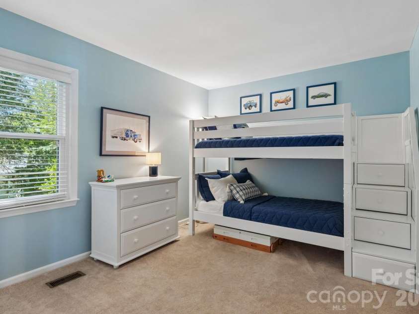 3113 Wild Lark Court, Charlotte, NC 28210.  MLS# CAR4386069, YatesRealty ID 28426. 