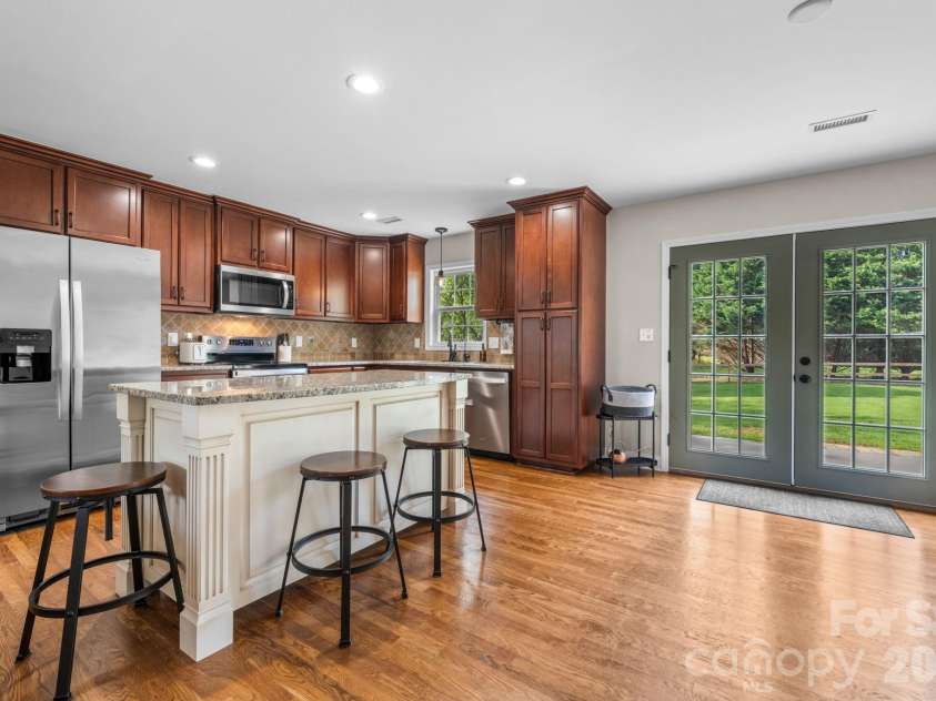 5326 Stonegate Farm Drive, Granite Falls, NC 28630.  MLS# CAR4388999, YatesRealty ID 28427. 