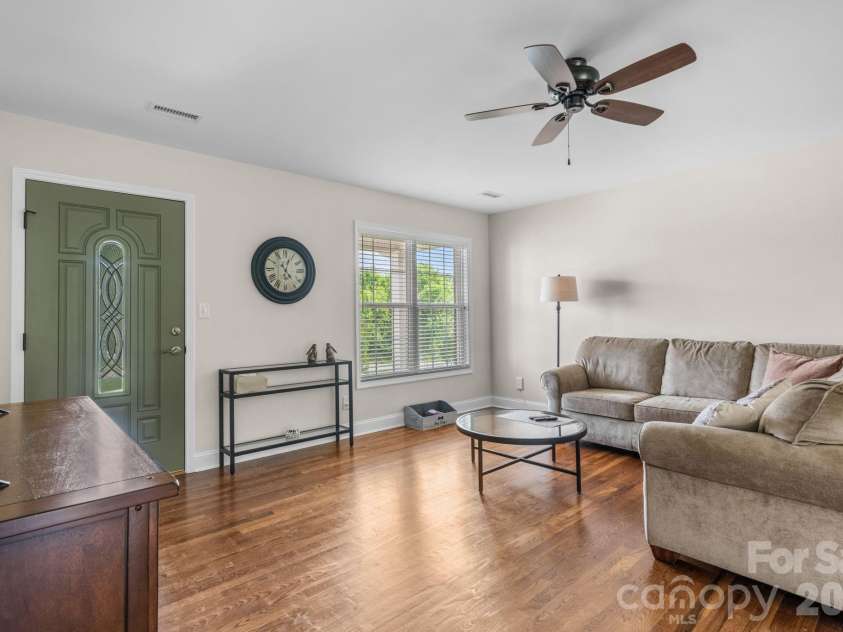 5326 Stonegate Farm Drive, Granite Falls, NC 28630.  MLS# CAR4388999, YatesRealty ID 28427. 