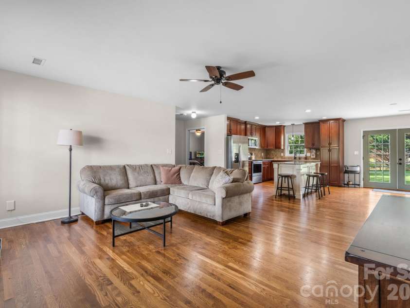 5326 Stonegate Farm Drive, Granite Falls, NC 28630.  MLS# CAR4388999, YatesRealty ID 28427. 
