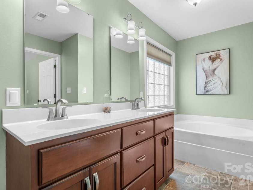5326 Stonegate Farm Drive, Granite Falls, NC 28630.  MLS# CAR4388999, YatesRealty ID 28427. 