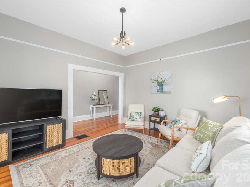 163 Pharr Street, Canton, NC 28716.  MLS# CAR4375926, YatesRealty ID 28429. 